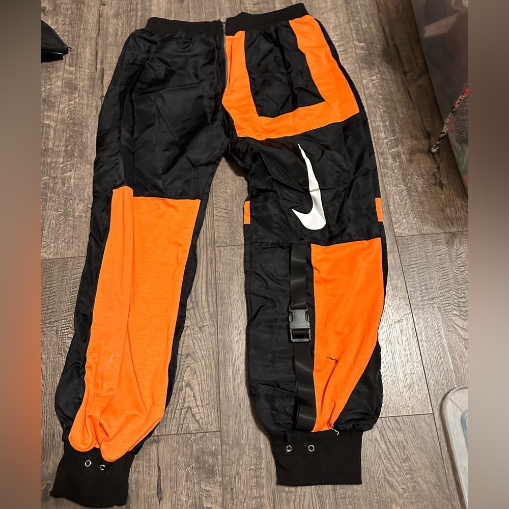 Sweat pants